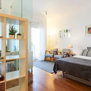 Apartamento Santa Catarina - No Centro Da Com Garagem, Perto Do Timeout Market, Lisboa