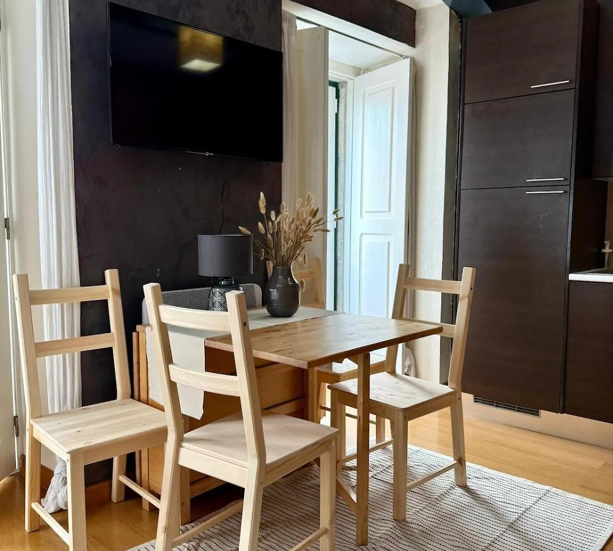 Cozy Apartment In The Center Lisboa