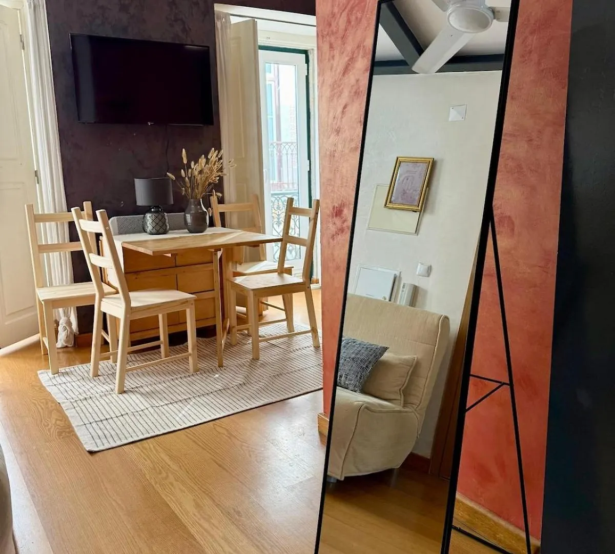 Cozy Apartment In The Center Lisboa Portugal